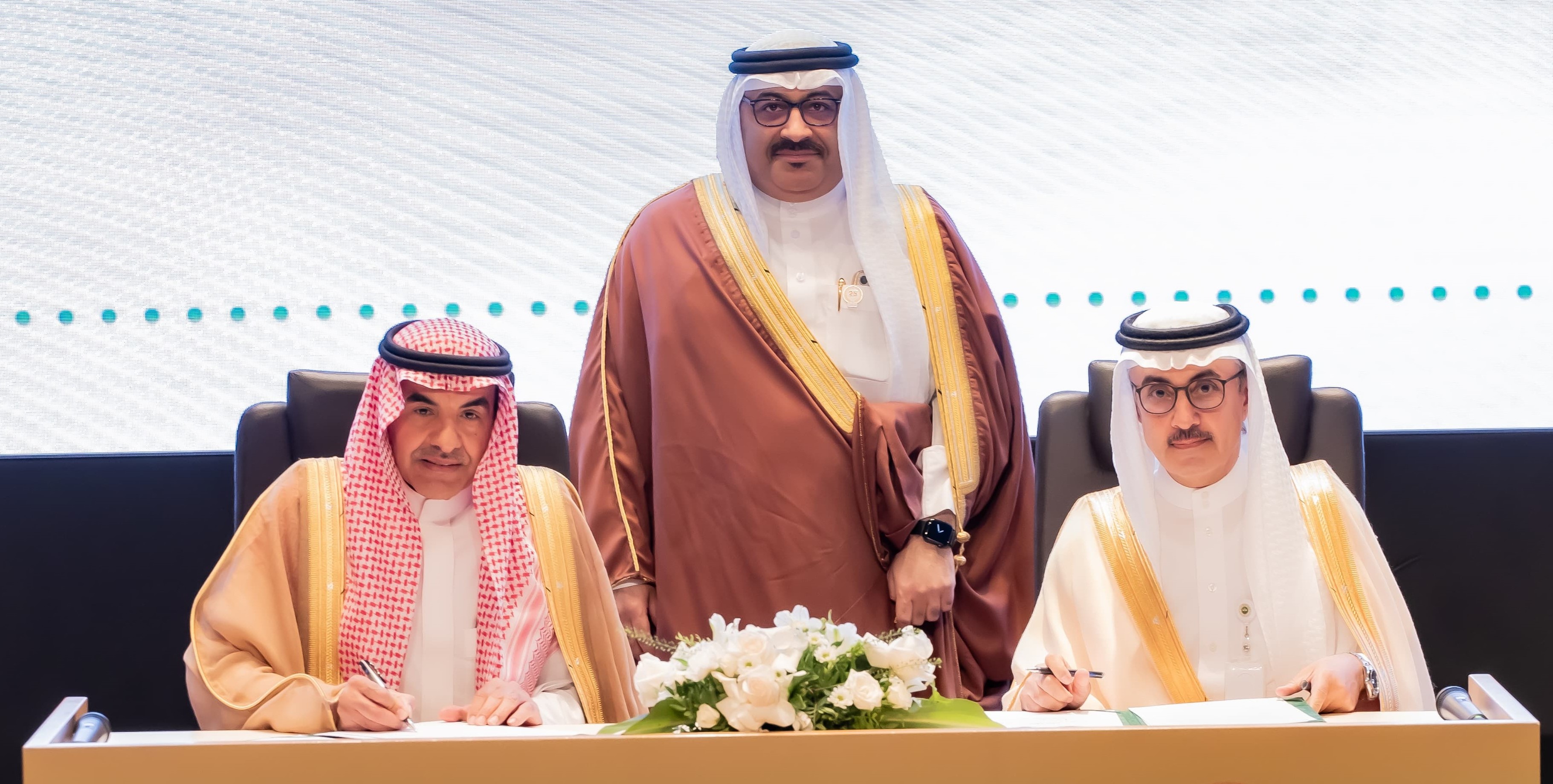 In the Presence of the Education Minister, In Partnership Between ABEGS and AGU: Joint Scientific Chair in Gulf Identity and Citizenship Inaugurated 