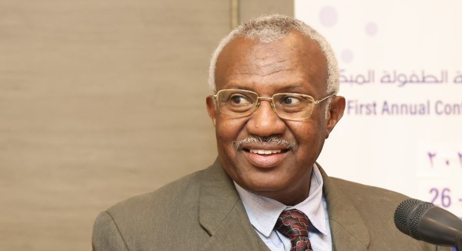 During his Participation in the “Early Childhood Care and Education” Conference Academic from AGU Presents Insights and Applications of the King Hamad Chair in Digital Learning 