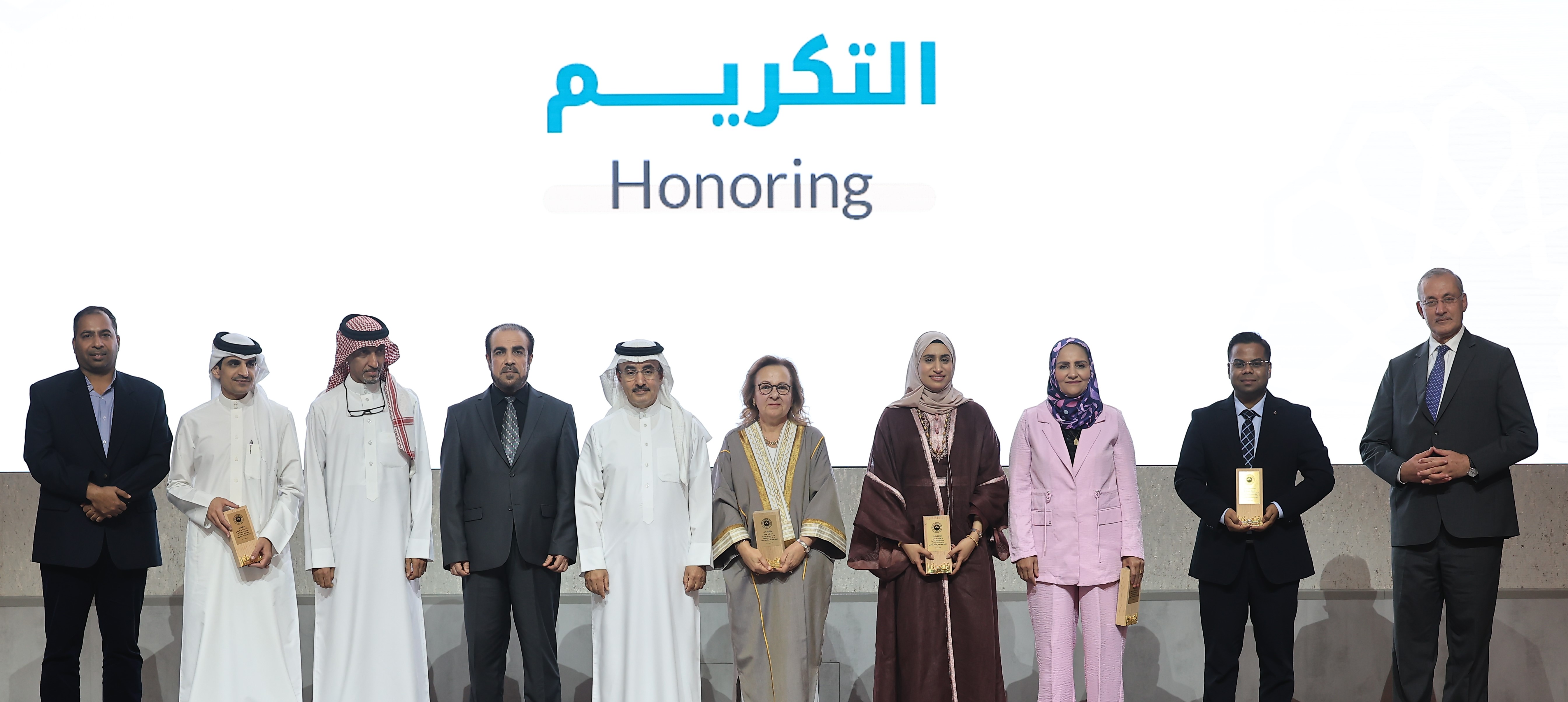 AGU Organises Ramadan Ghabqa, Honours Academic Personalities for Their Excellence in Scientific Research